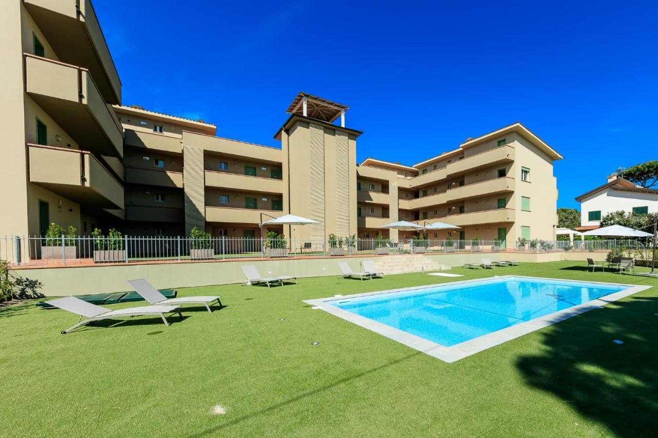 Residence San Francesco Тирренія Екстер'єр фото
