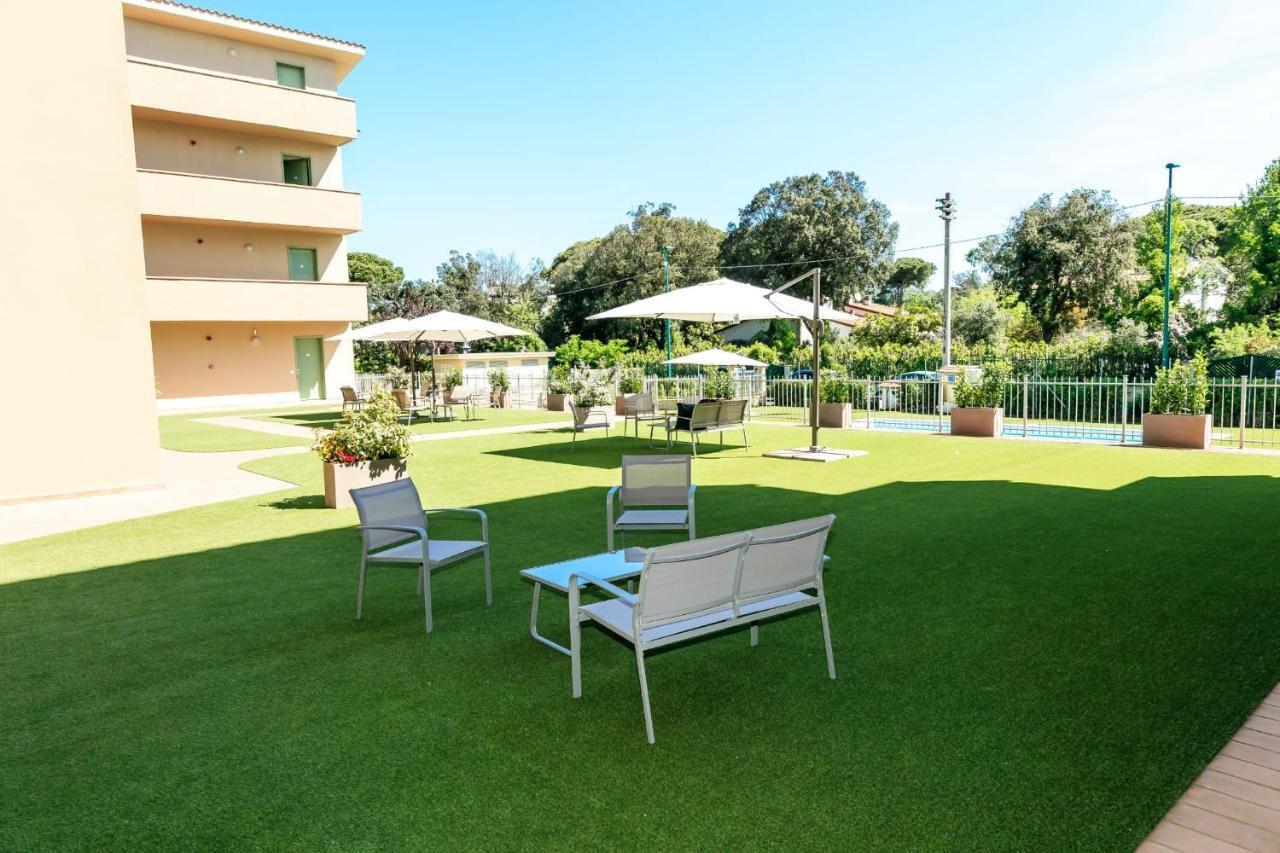 Residence San Francesco Тирренія Екстер'єр фото