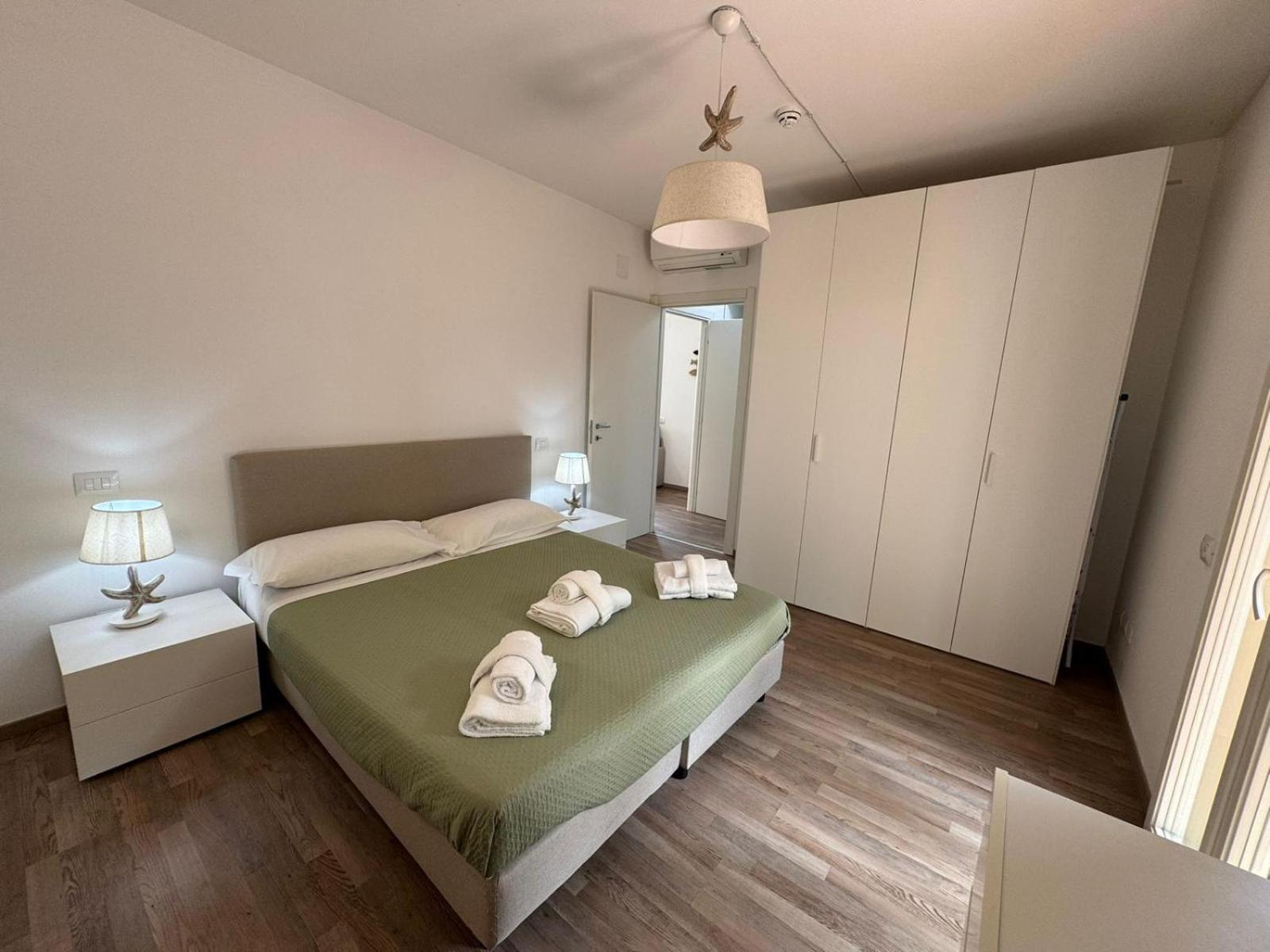 Residence San Francesco Тирренія Екстер'єр фото